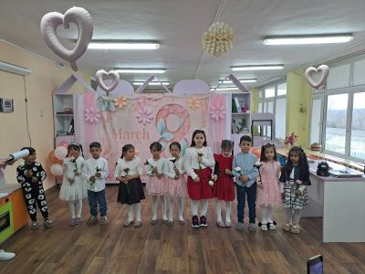 ПРАЗНИКА НА МАМА В ТРЕТА ВЪЗРАСТОВА ГРУПА 7